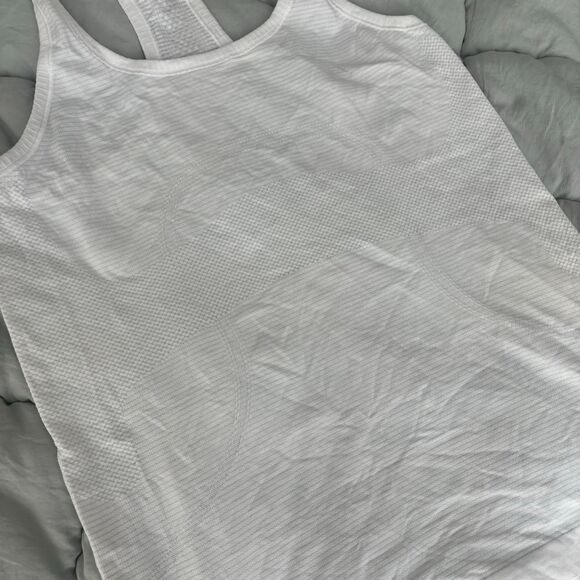 Lululemon White Swiftly Tech Tank Top Size 8 - Picture 3 of 4